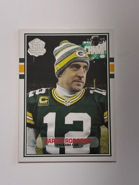 Aaron Rodgers Green Bay Packers Football Card - Green & Yellow